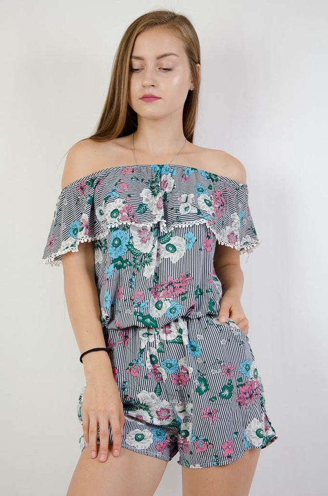 BIAŁY KOMBINEZON W CZARNE PASKI Z KWIATAMI