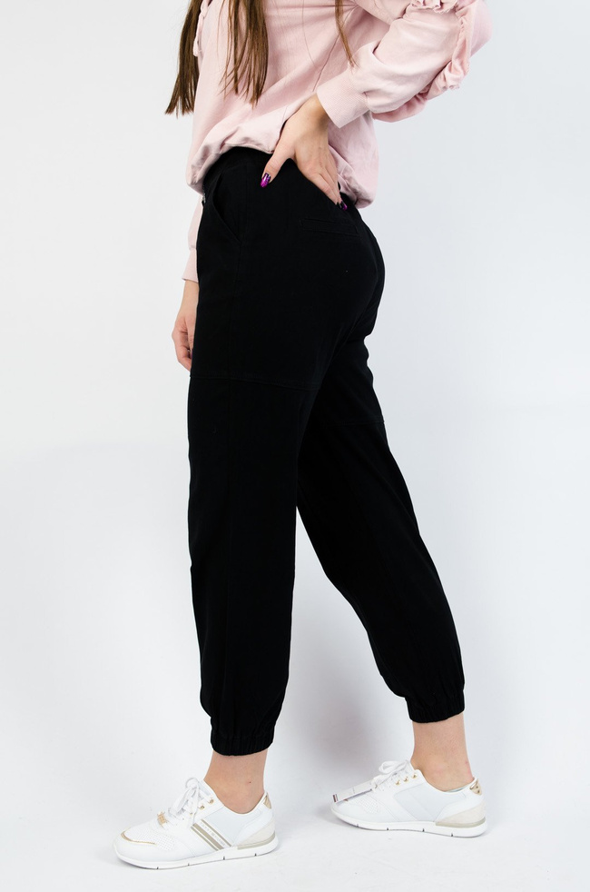 CZARNE SPODNIE TYPU JOGGER Z WYSOKIM STANEM 