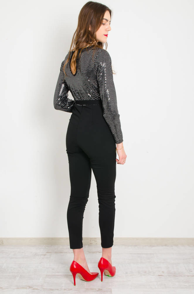 CZARNY DŁUGI ELEGANCKI KOMBINEZON Z CEKINAMI