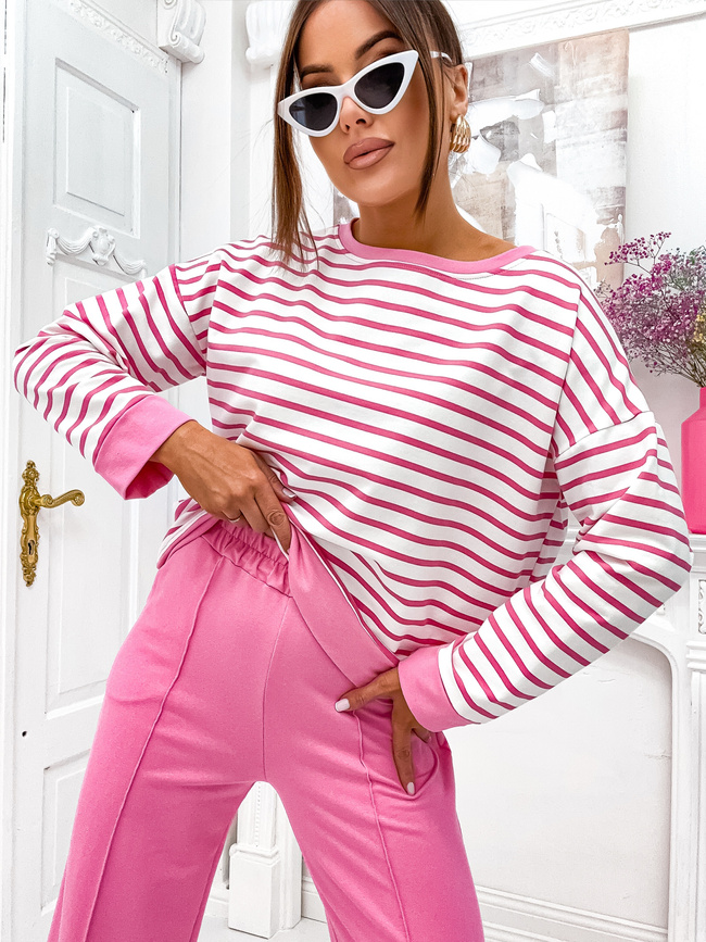 KOMPLET DRESOWY BLUZA W PASKI+ SPODNIE Z PRZESZYCIAMI- RÓŻOWY