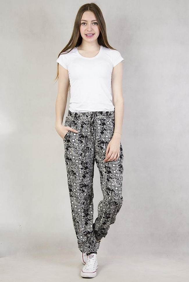 Spodnie alladynki biało-czarne we wzorki