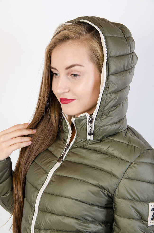 Khaki kurtka pikowana