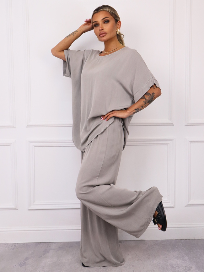KOMPLET T-SHIRT OVERSIZE+ SPODNIE Z GUMĄ W PASIE- SZARY