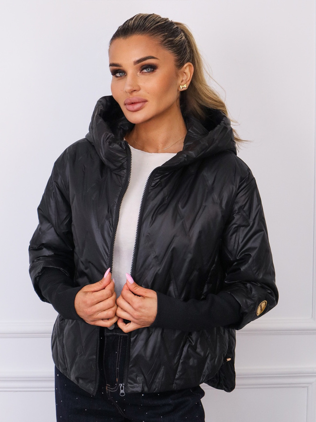 ASYMETRYCZNA KURTKA PIKOWANA ZE ŚCIAGACZAMI NA RĘKAWACH- CZARNA