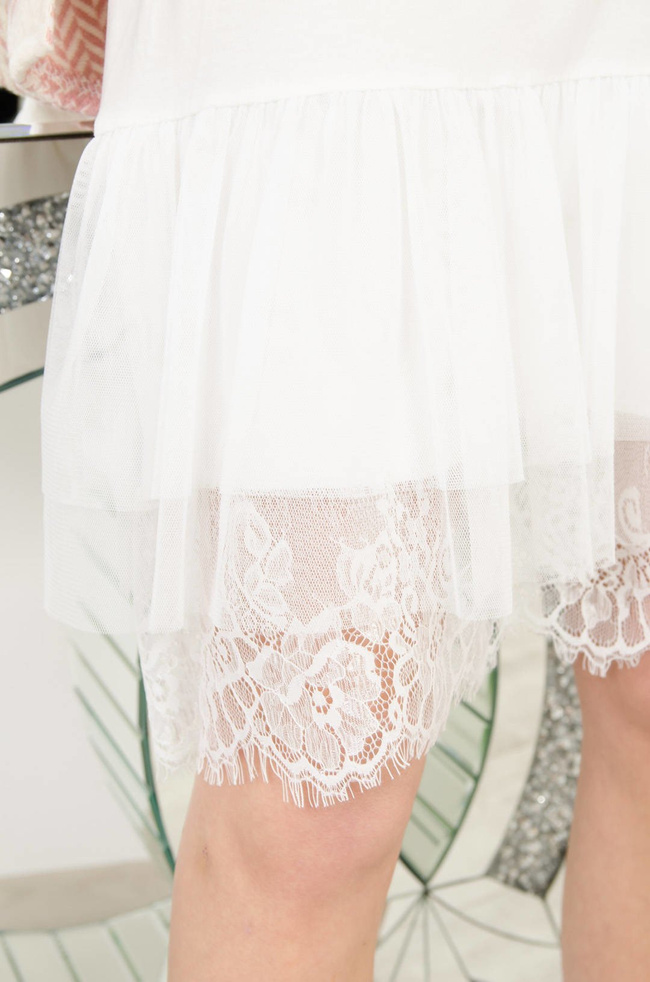 BIAŁA HALKA Z TIULEM 