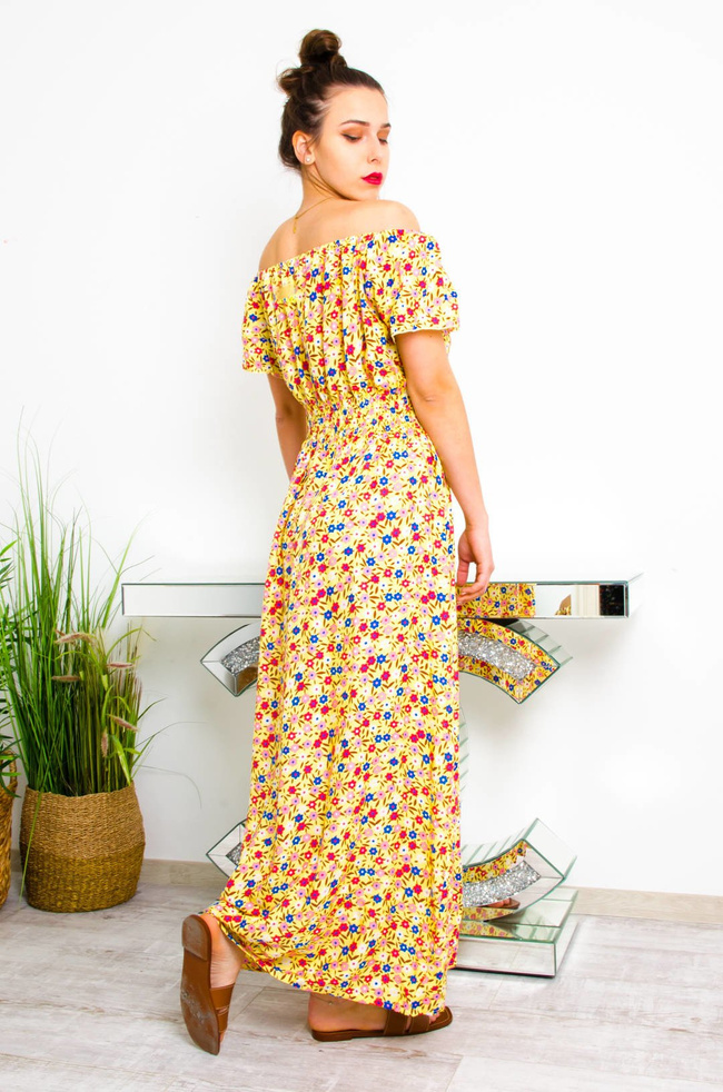 ŻÓŁTA DLUGA SUKIENKA  W KWIATY 