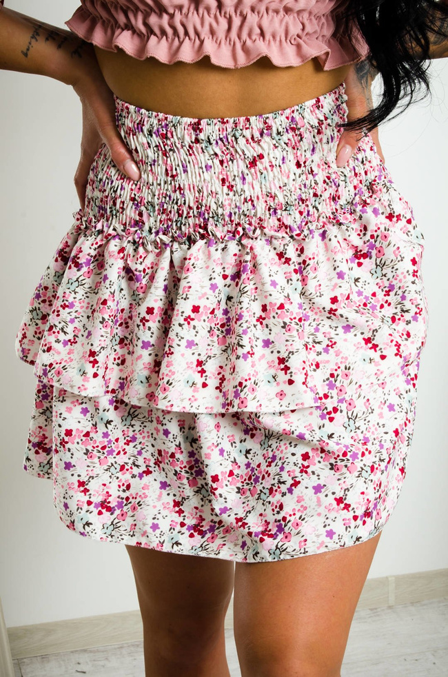 SPÓDNICA MINI W KWIATY Z FALBANAMI 