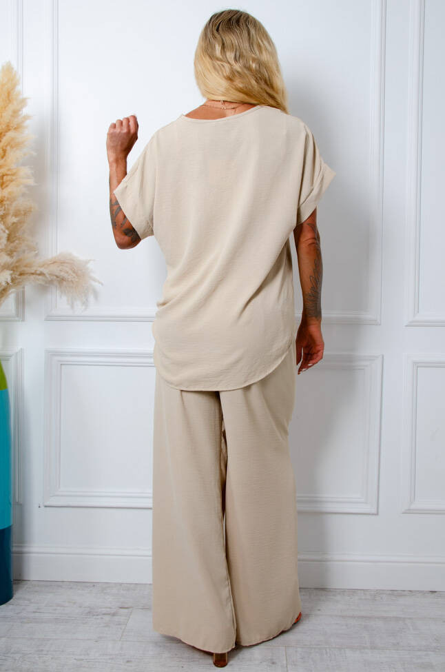 KOMPLET BLUZKA Z WISIORKIEM+ SPODNIE- BEŻOWY