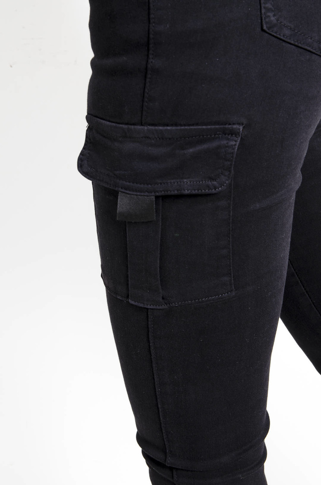 SPODNIE CZARNE BOJÓWKI