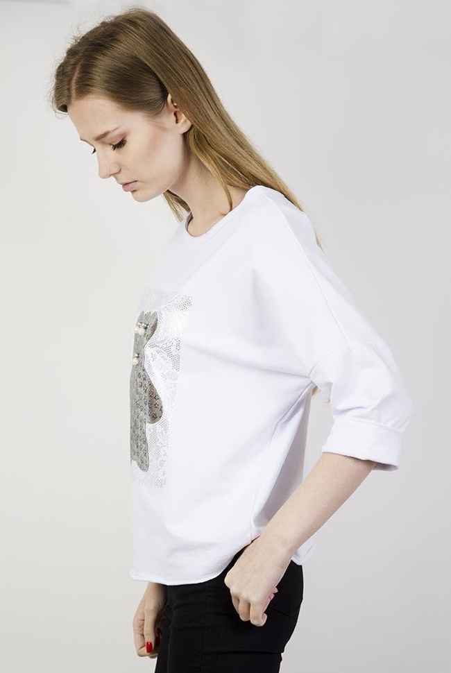 Biała bluzka ze srebrnym misiem