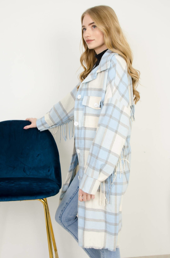 DŁUGA BAWEŁNIANA KOSZULA W KRATĘ Z FRĘDZLAMI BIAŁO-NIEBIESKA