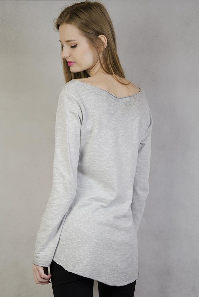 Jasnoszara bluzka z kieszonką