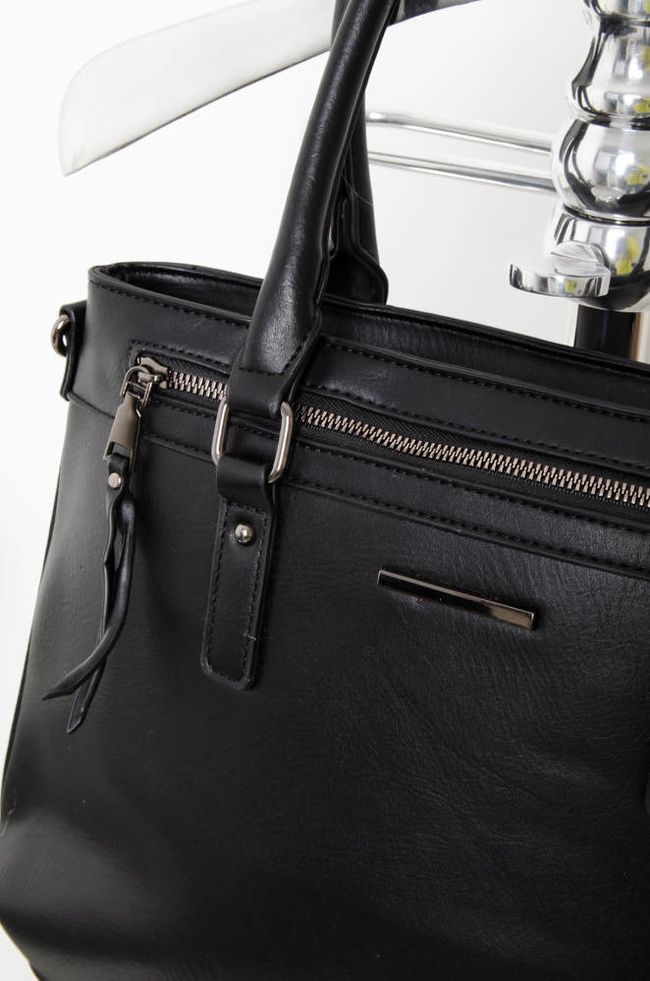 CZARNA TOREBKA Z IMITACJI SKÓRY TYPU SHOPPER