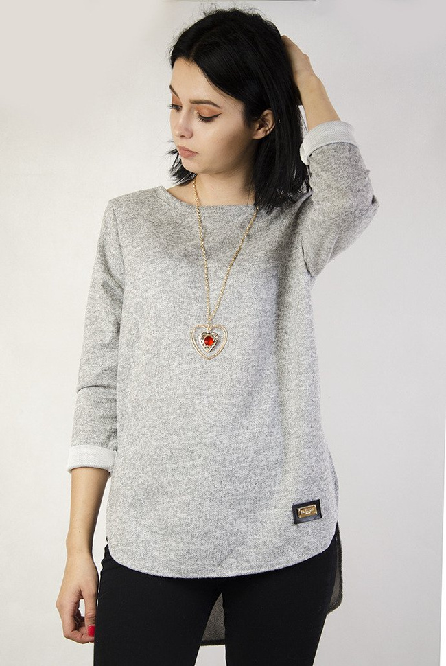 Asymetryczna szara bluzka z wisiorkiem