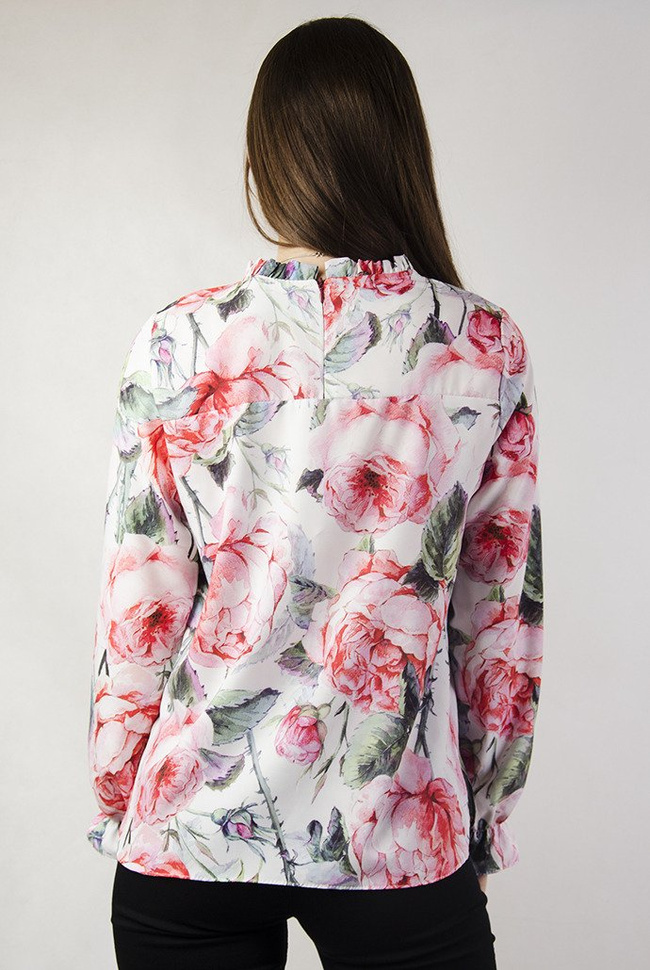 Biała bluzka w róże