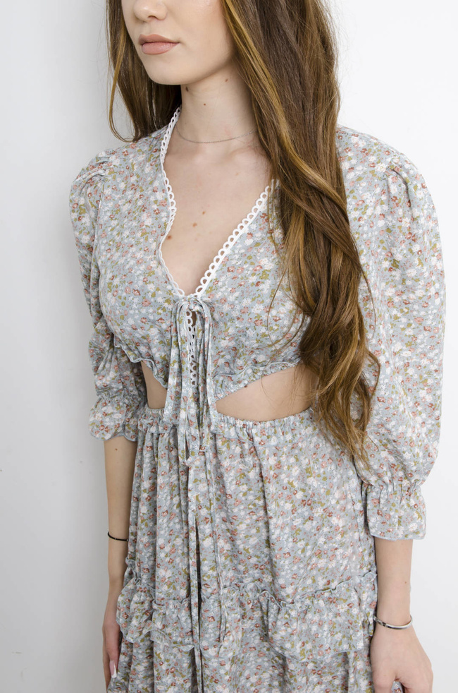 SUKIENKA ZIELONA W KWIATY Z WYCIĘCIEM