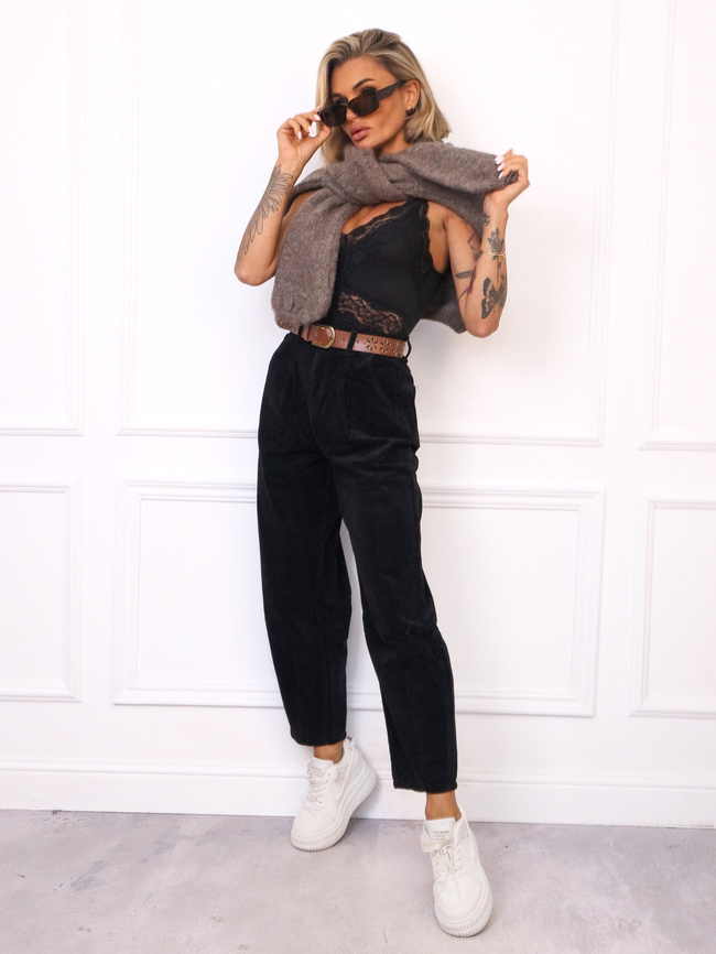 SPODNIE SZTRUKSOWE MOM FIT Z PRZESZYCIAMI NA DOLE NOGAWEK+ PASEK