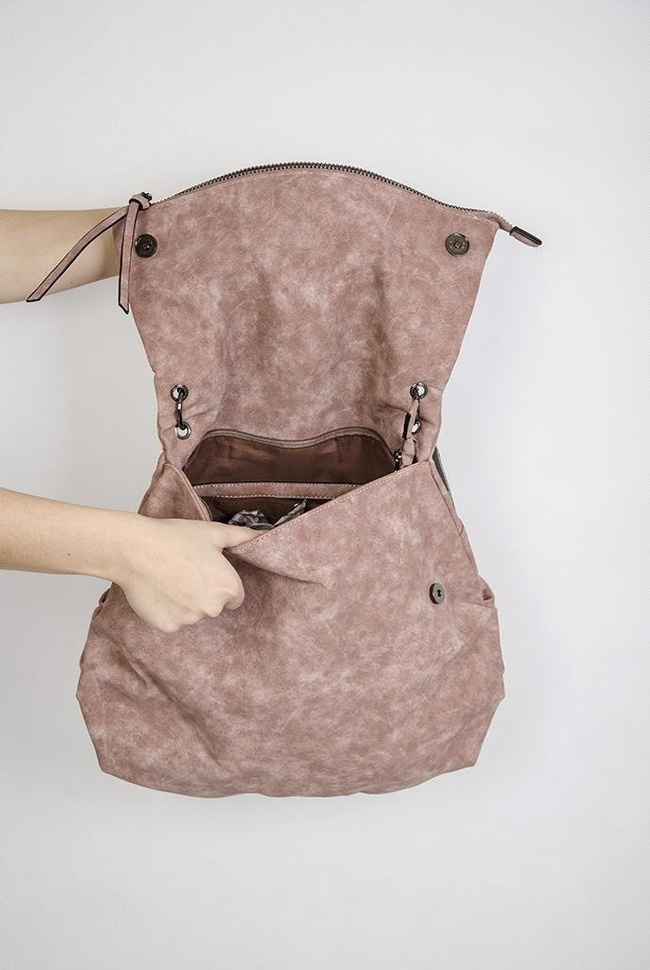 Duża pudroworóżowa torebka z nubuku