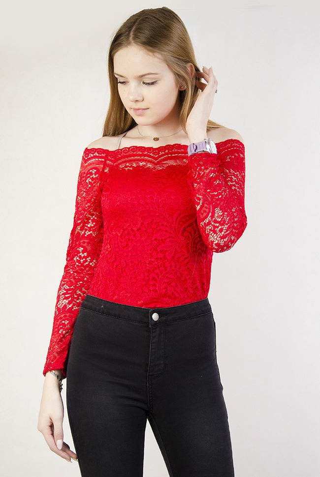 Czerwone koronkowe body