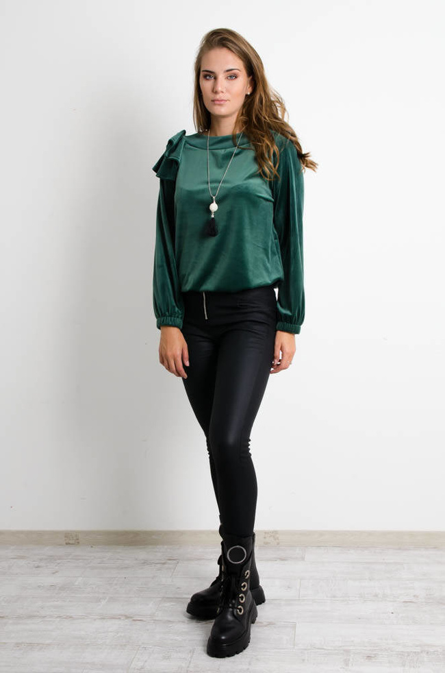 ZIELONA BLUZA WELUROWA Z FALBANKĄ