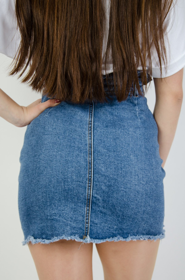 Jeansowa spódnica z falbanką w pasie