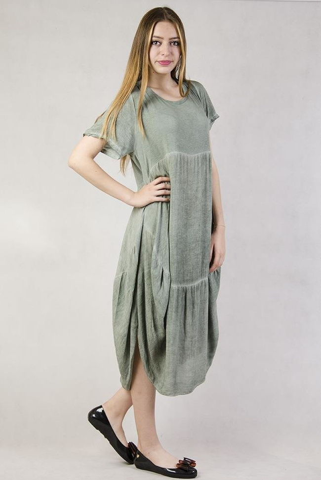 Asymetryczna, długa sukienka zielona