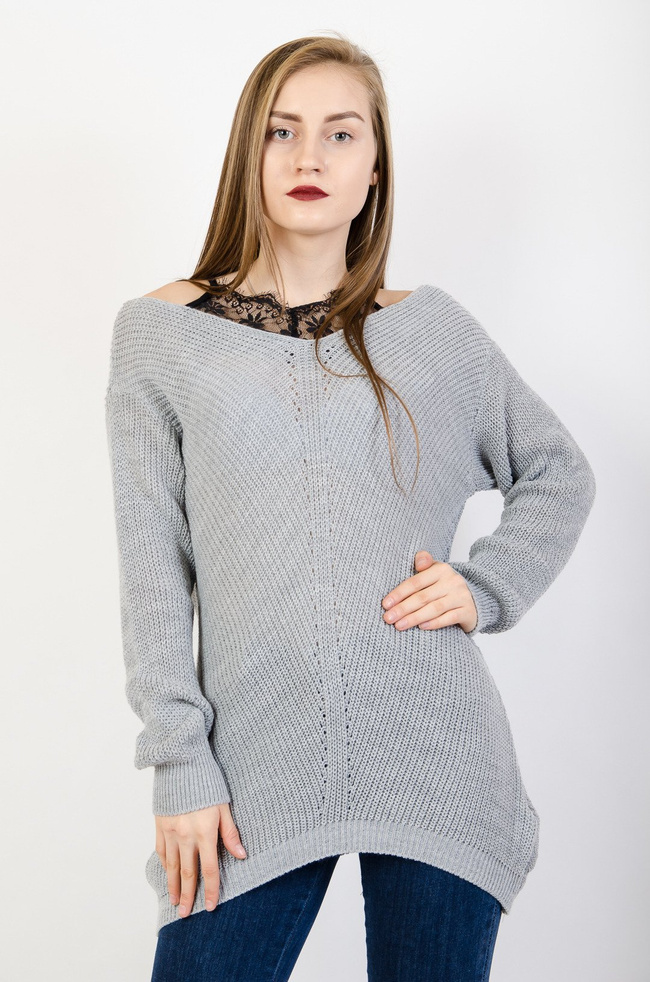 Szary sweter z koronką 