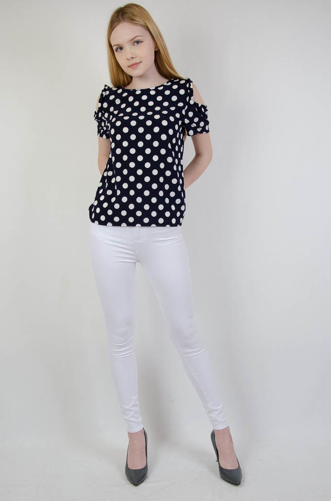 Granatowa bluzka w białe grochy