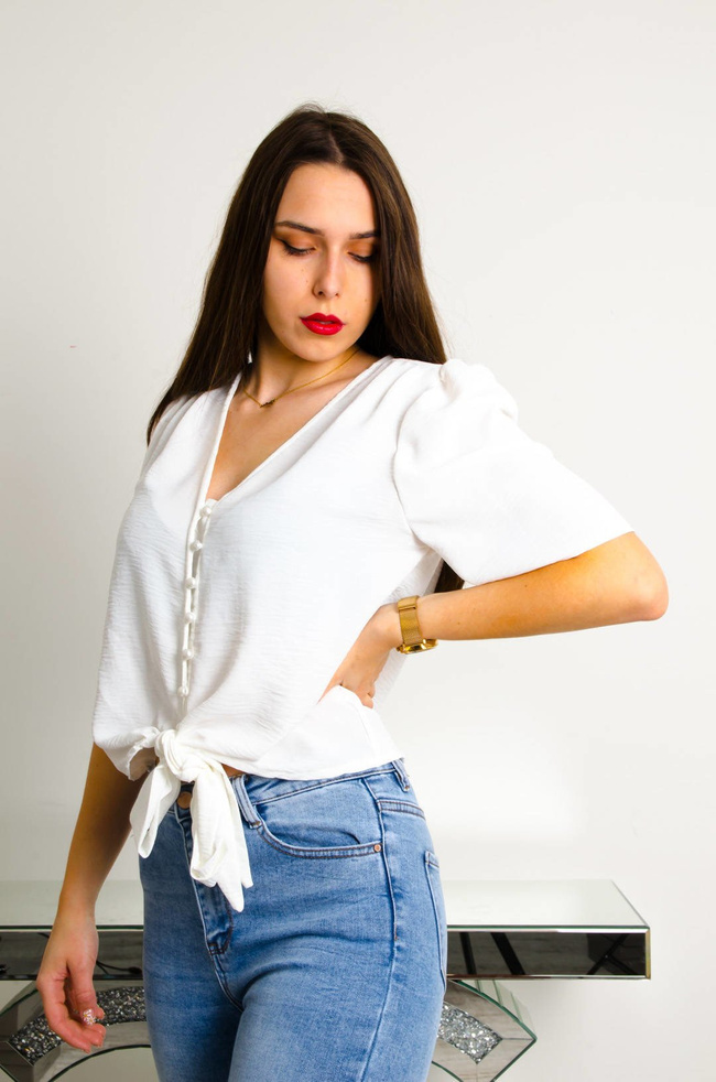 BIAŁA BLUZKA ZAPINANA NA GUZIKI Z WIĄZANIEM