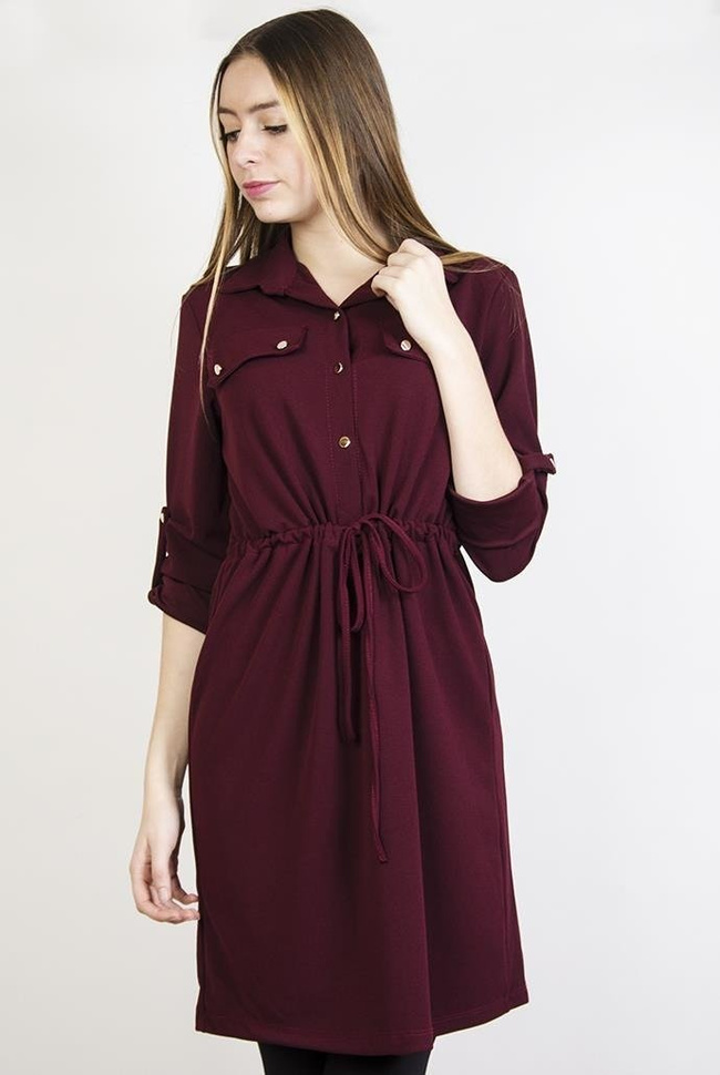 Bordowa sukienka ze ściągaczem w talii