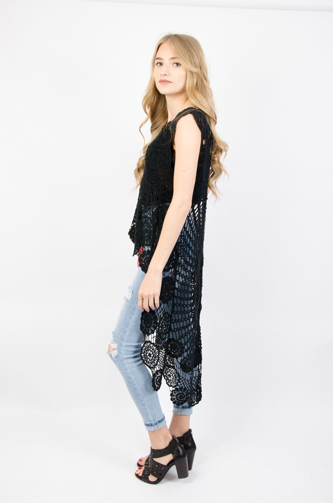 Czarna ażurowa tunika z dłuższym tyłem