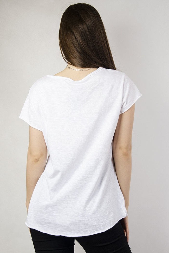 Biała koszulka z cekinowym sercem