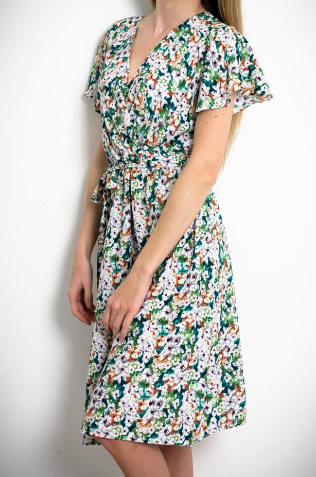 ZIELONA KWIECISTA SUKIENKA Z FALBANKĄ W RĘKAWACH