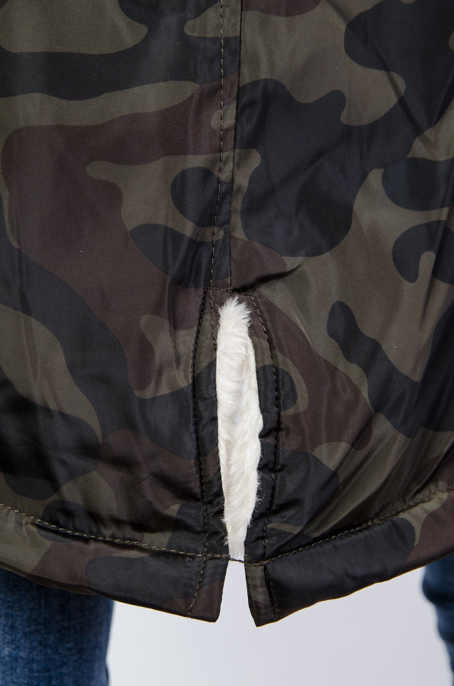 Kurtka moro ocieplana z futerkiem