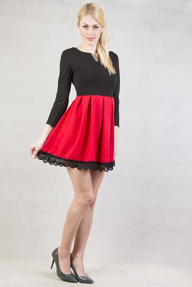 Czarno-czerwona sukienka rozkloszowana