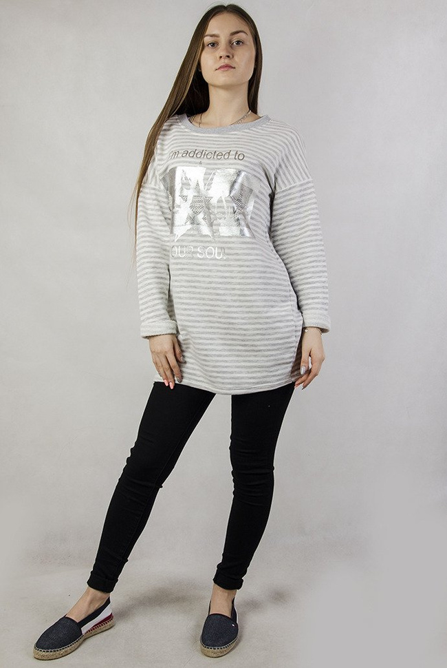 Biała bluzka w jasnoszare paski, z nadrukiem