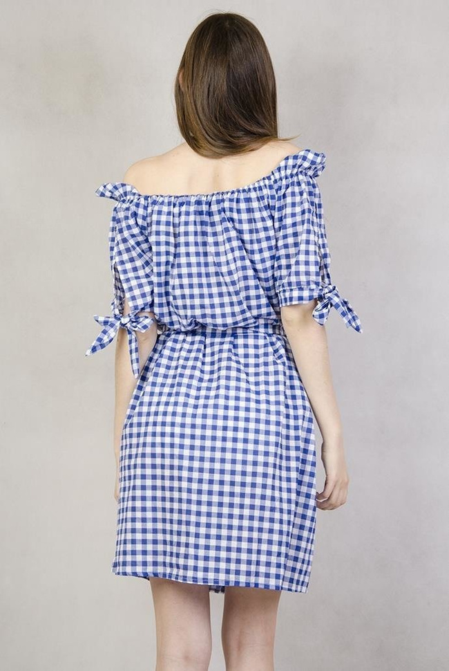 Tunika wiązana w pasie w biało-niebieską kratę