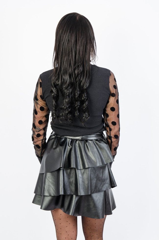 CZARNA BLUZKA Z PÓŁGOLFEM - RĘKAWY Z SIATKI W GROSZKI