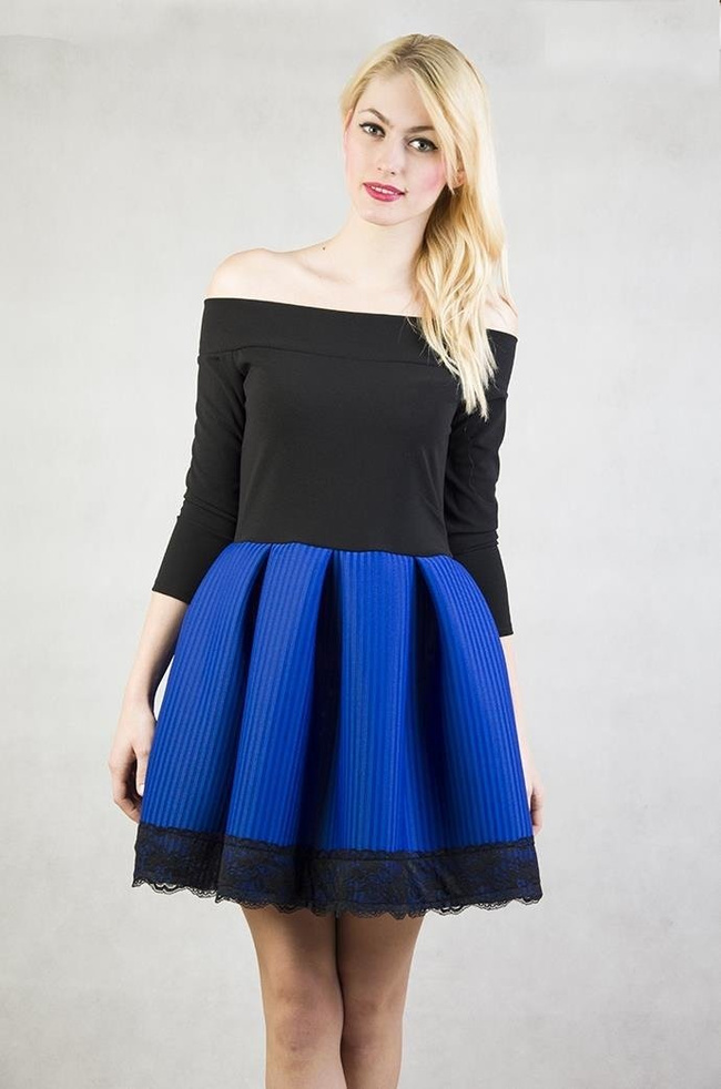 Czarno-granatowa rozkloszowana sukienka