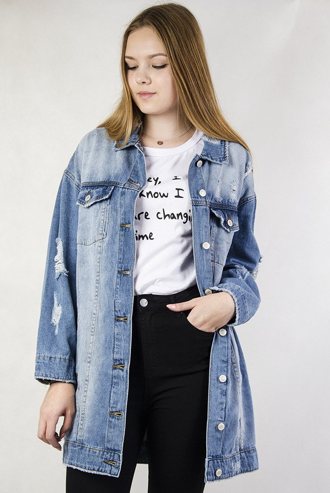 Kurtka jeansowa z przetarciami