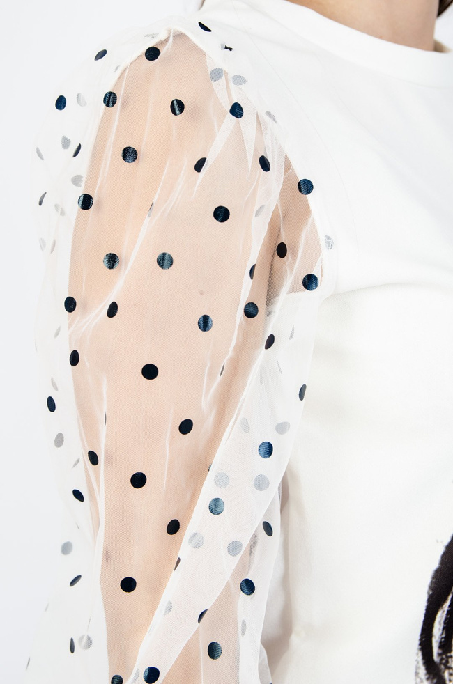 BIAŁA BLUZKA Z TIULOWYMI RĘKAWAMI 