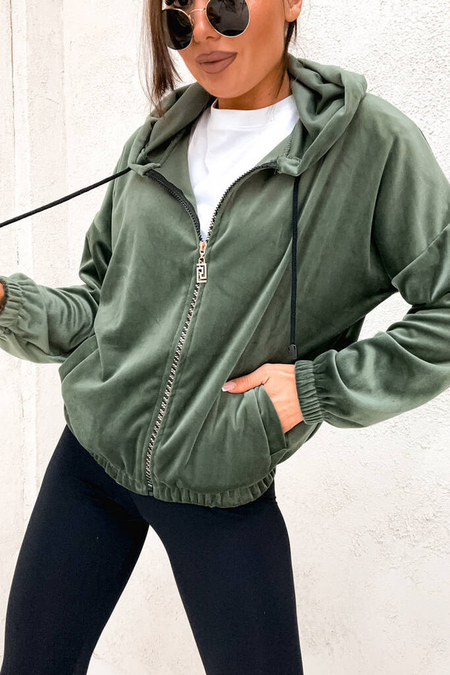 BLUZA ZAMSZOWA Z OZDOBNYM ZAMKIEM- ZIELONA