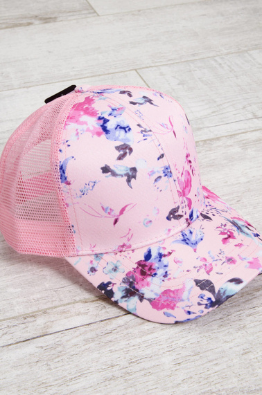 CZAPKA Z DASZKIEM W KWIATY- RÓŻOWA