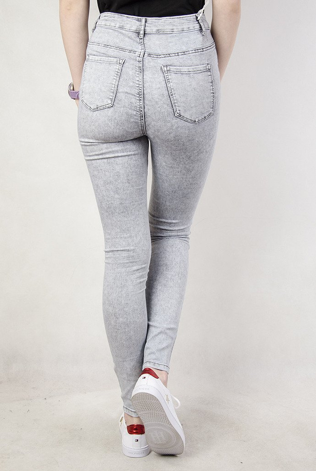 Szare spodnie marmurkowe skinny jeans