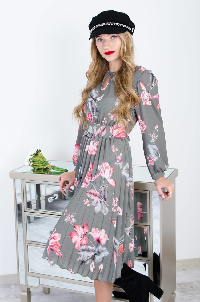 ZIELONA SUKIENKA W KWIATY Z PLISOWANYM DOŁEM