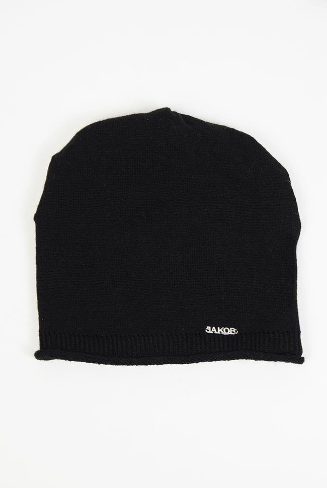 Czarna czapka, podszyta z tyłu