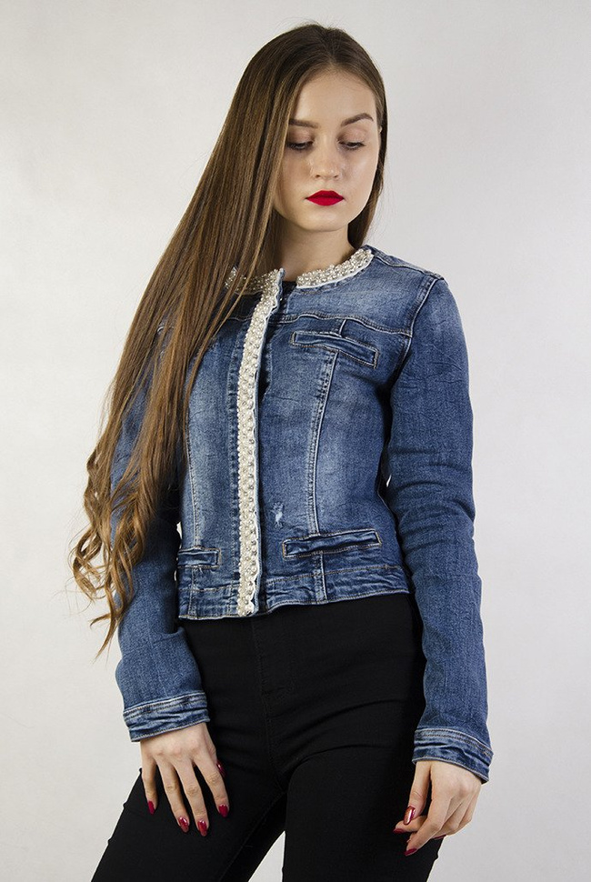 Kurtka jeansowa z perełkami
