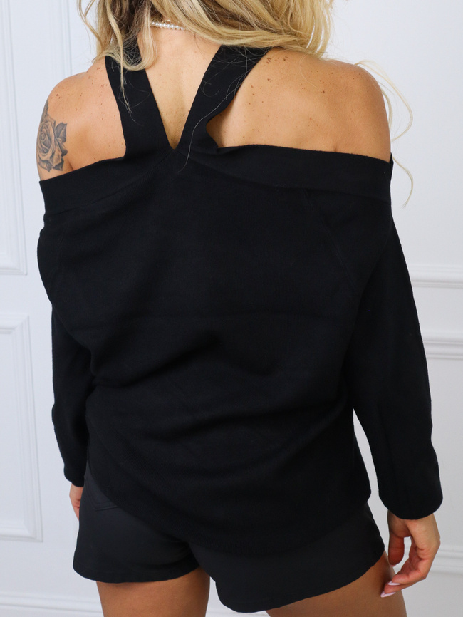 SWETER Z OZDOBNYM DEKOLTEM- CZARNY