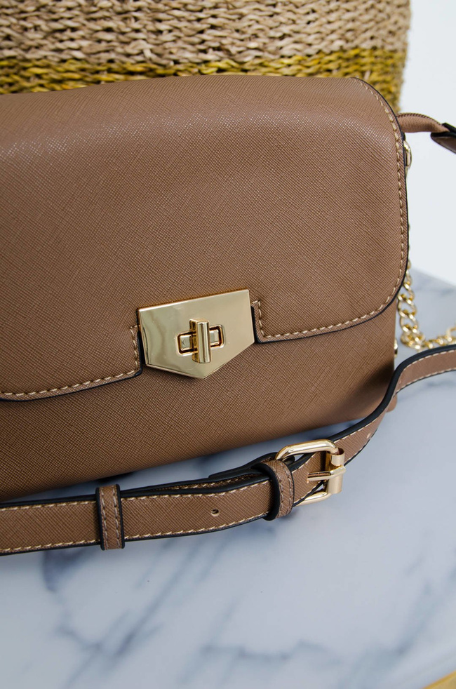 CIEMNO BEŻOWA TOREBKA LISTONOSZKA ZE ZŁOTYMI GUZIKAMI