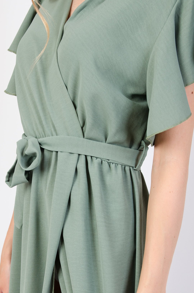 Zielona długa sukienka z rozcięciem  